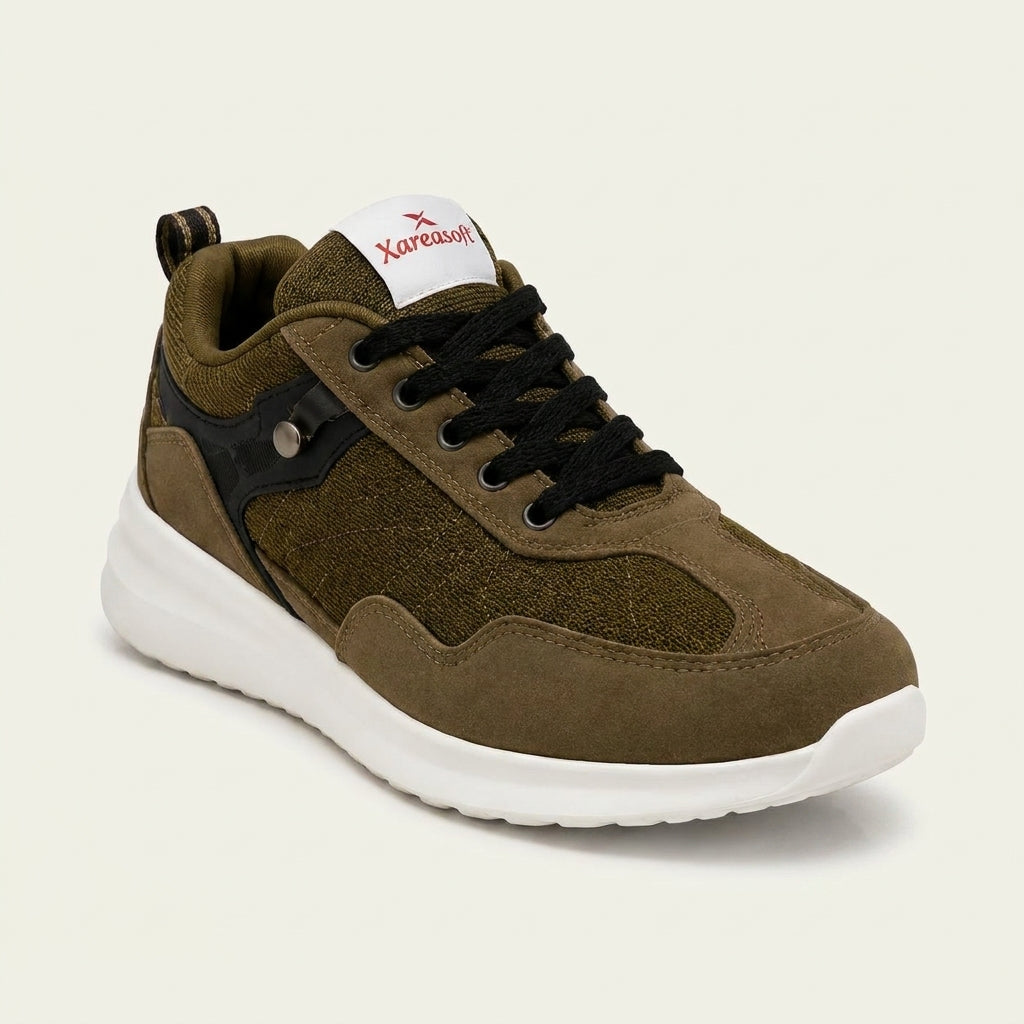 Venture Aura Sneaker